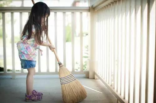 重庆少儿夏令营分享杨澜对儿女的四个期望